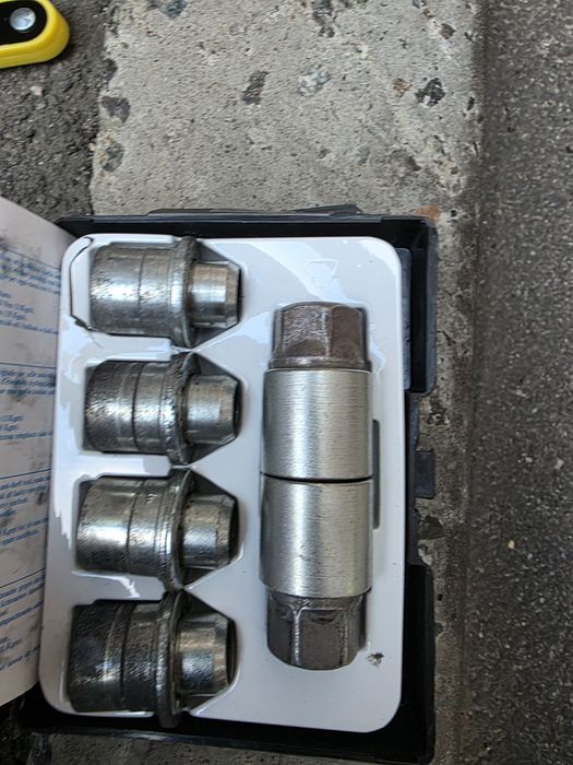 Секретні болти FARAD Starlock (Італія)  outlander xl– комплект