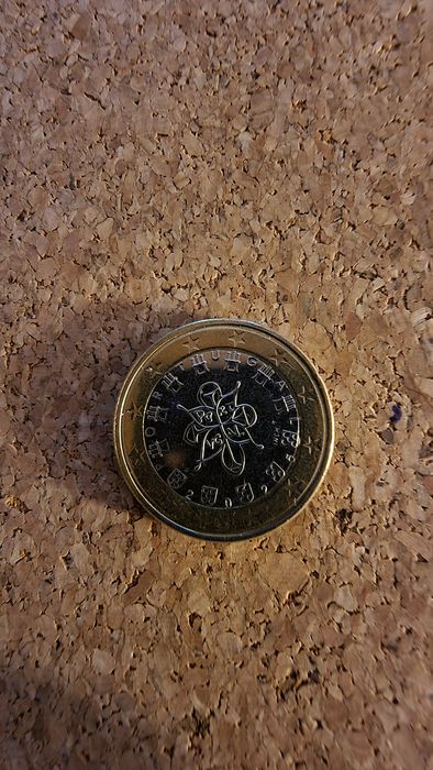 Moeda de 1 euro com erro de cunhagem