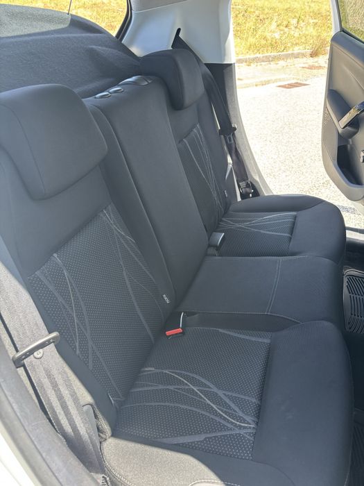 Peugeot 208 1.4 HDi 2014