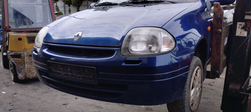 Renault Thalia Clio zderzak przód przedni