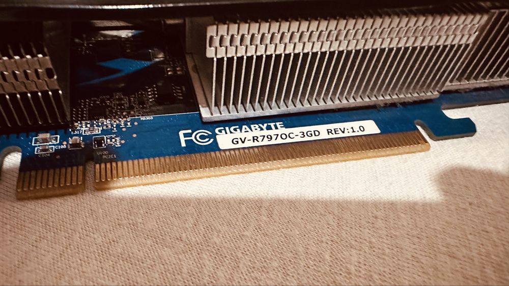 Karta graficzna Gigabyte Radeon HD 7970 3GB