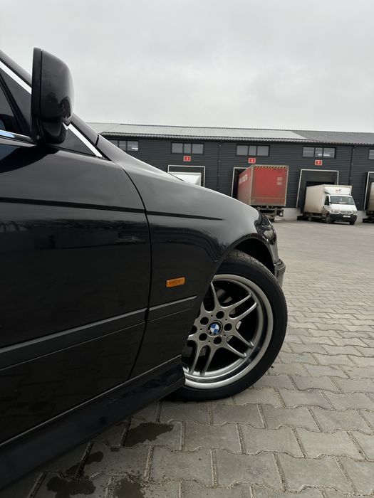 Продам BMW e39 M52