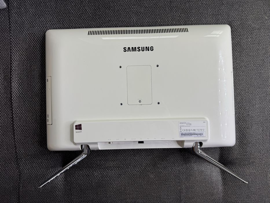 Samsung 500A komputer all-in-one dotykowy ekran