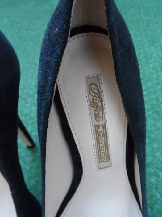 Buffallo London Szpiliki koturny czarny zamsz skora 38 NOWE