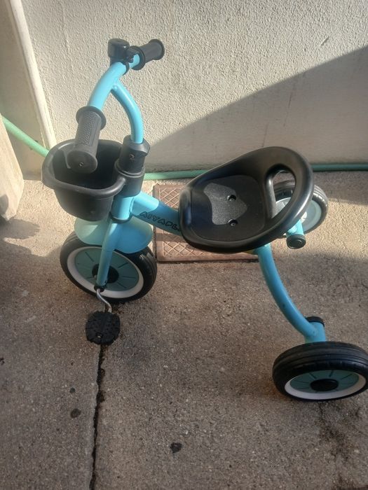 Triciclo criança