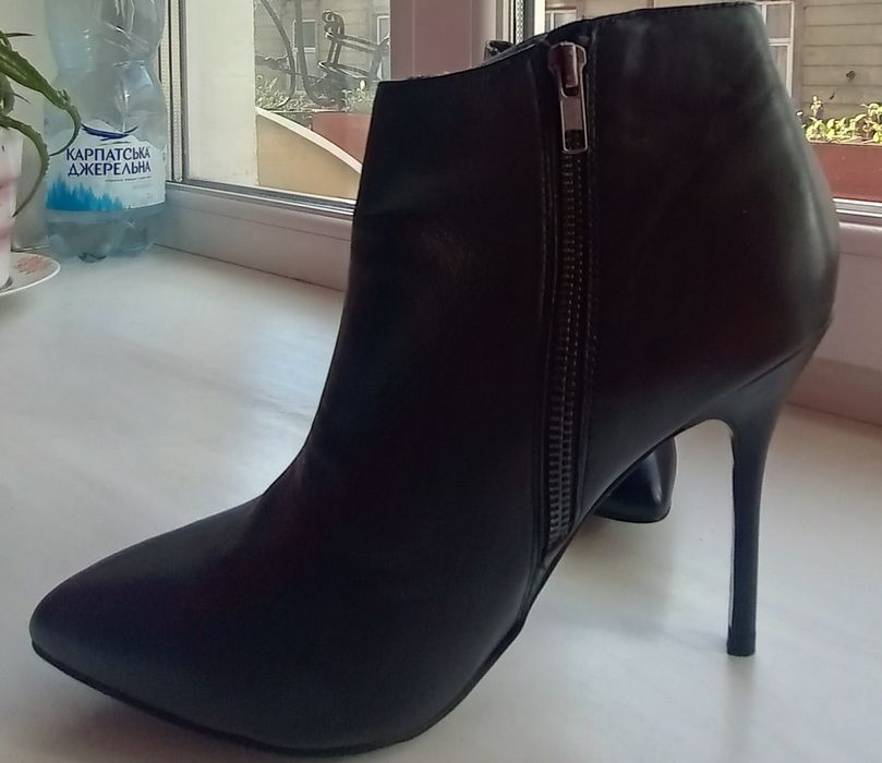 Ботильони Жіночі Steve Madden 39