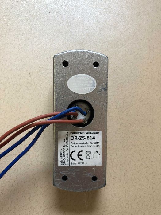 Przycisk wyjścia natynkowy z podświetleniem OR-ZS-814