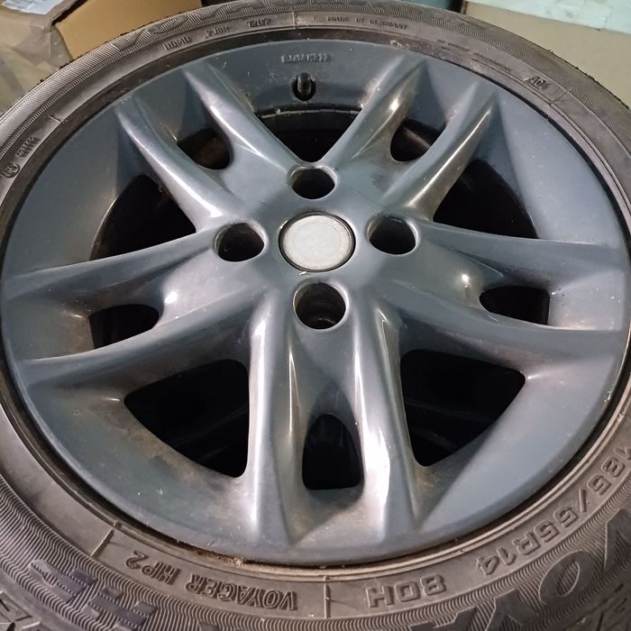 Jantes Fiat 14 com pneus 185/55