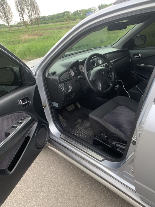 Продам Mitsubishi Otlander 1