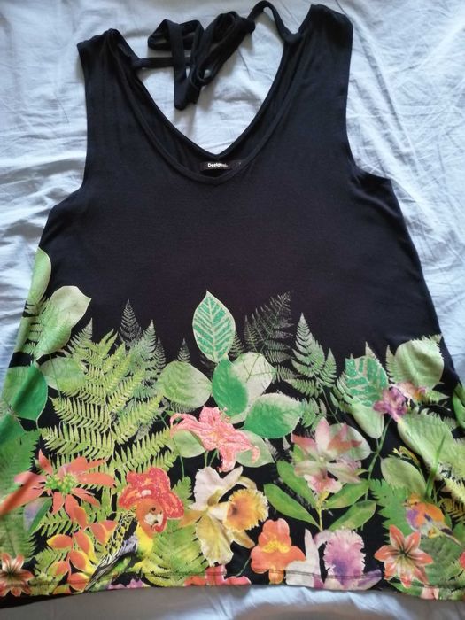 Top novo, marca Salsa, L