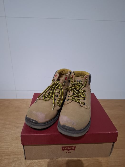 Botas menino Levis