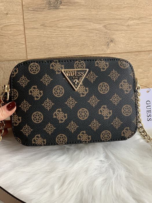 Жіноча сумка guess кроссбоді noelle коричнева