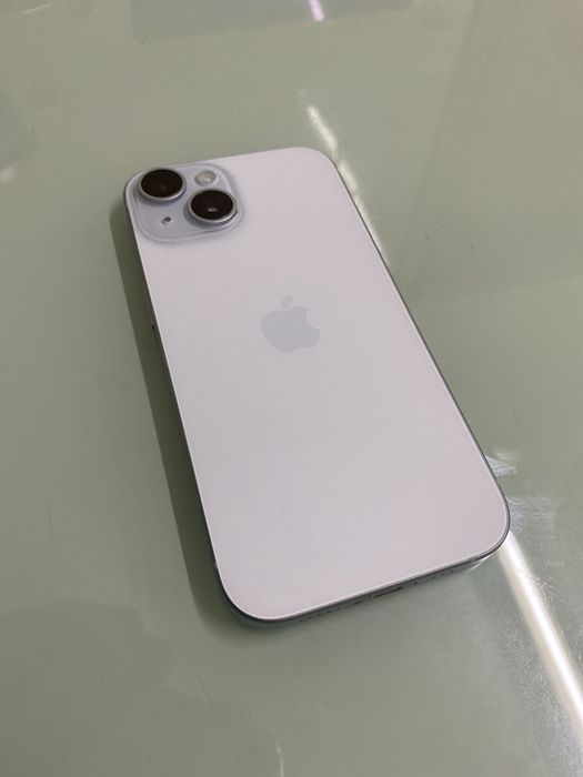 iPhone 15 128GB Blue
