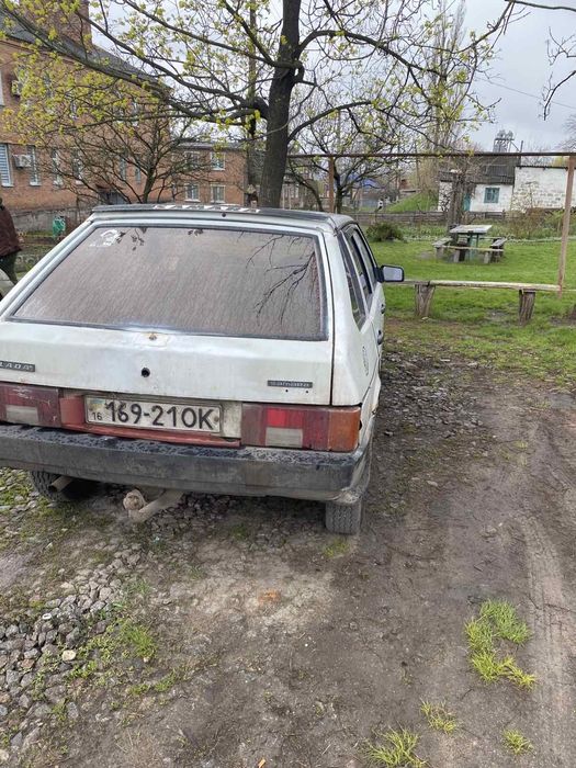 Ваз  2109 продам
