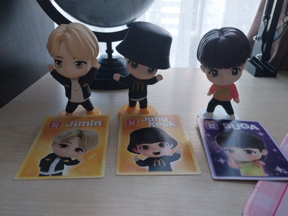 bts tiny tan McDonald's
