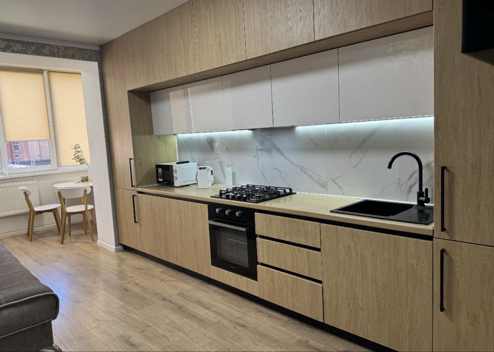 Пропонуємо до оренди чудову однокімнатну квартиру!