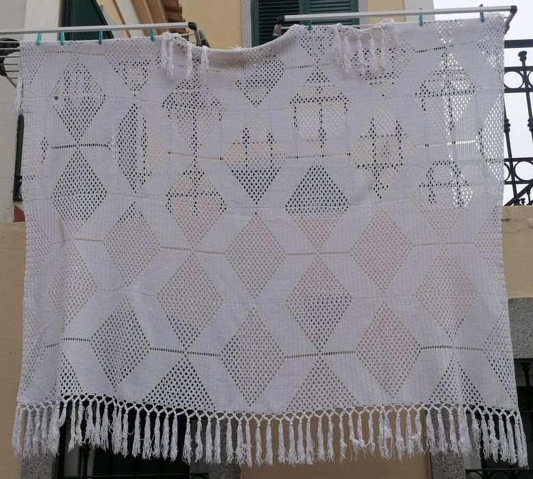 Colcha em renda - 2,05 x 1,60