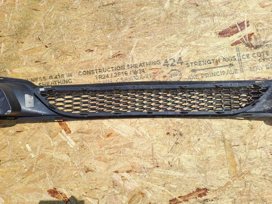 Atrapa Dodge Grand Caravan zderzak 11-20r RT grill oryginał