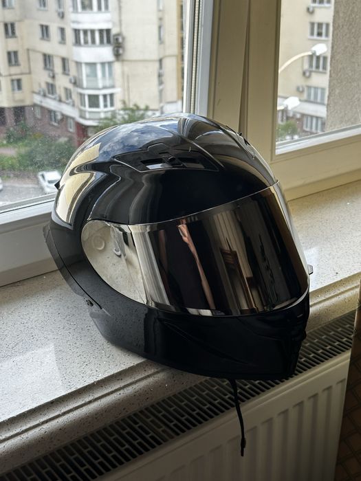 Мотошолом AGV K1 (розміру L-XL)