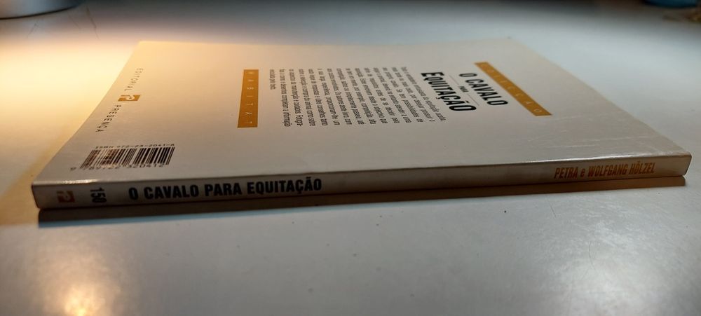 O Cavalo para Equitação - Petra, Wolfgang Hölzel