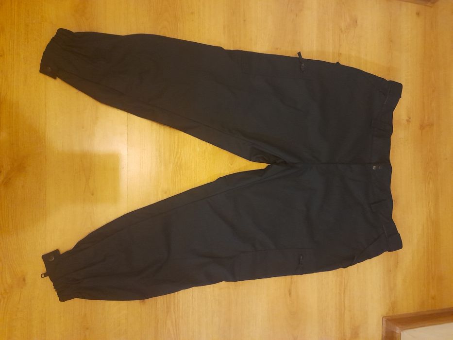 Spodnie bojówki granatowe roz pasa 120cm.