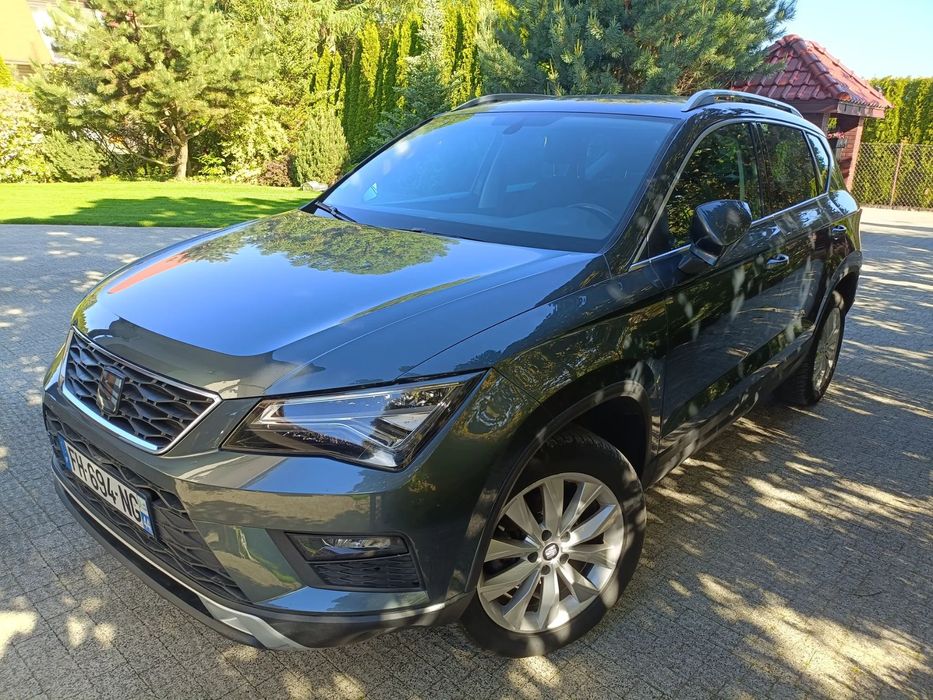 Seat Ateca Navi. Kamera. Radar. Led. Xenon. Super auto!