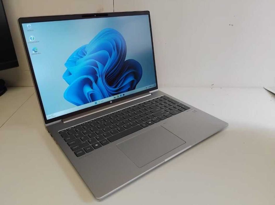 HP Probook 465 G11