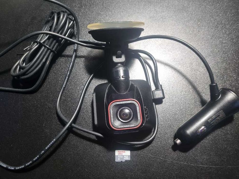 Kamera samochodowa Mio C570 + karta 32gb