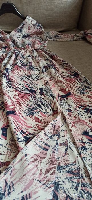 ЖІНОЧА СУКНЯ-МІДІ українського брендy Arjen, розмір М
Код товару: 26