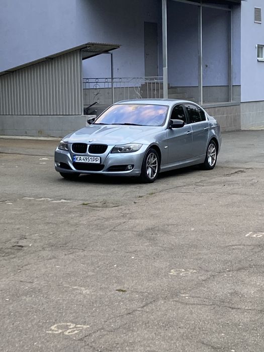 BMW 325ix 3.0 бензин
