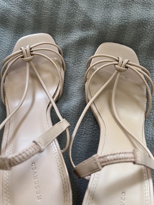 Sandałki Reserved 40