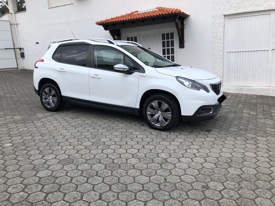 Peugeot 2008 1.5 BlueHDI Style 2019  Full extras — photo 5