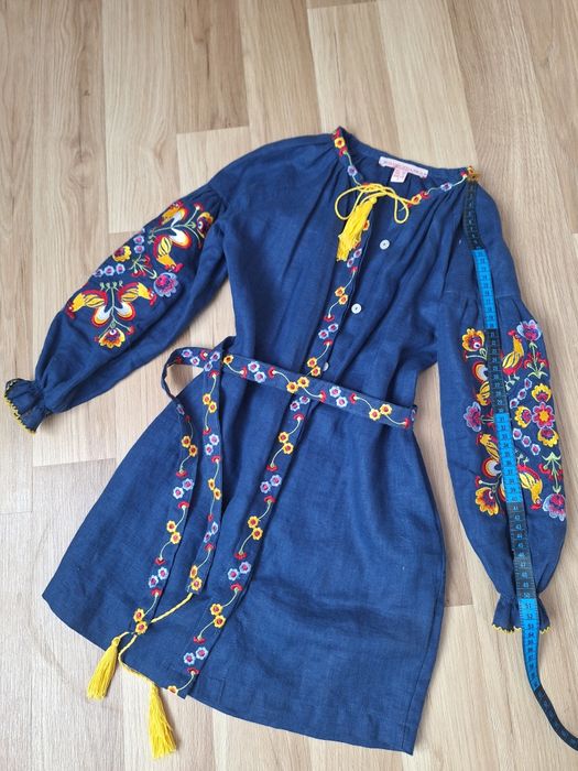 Вишите платтячко