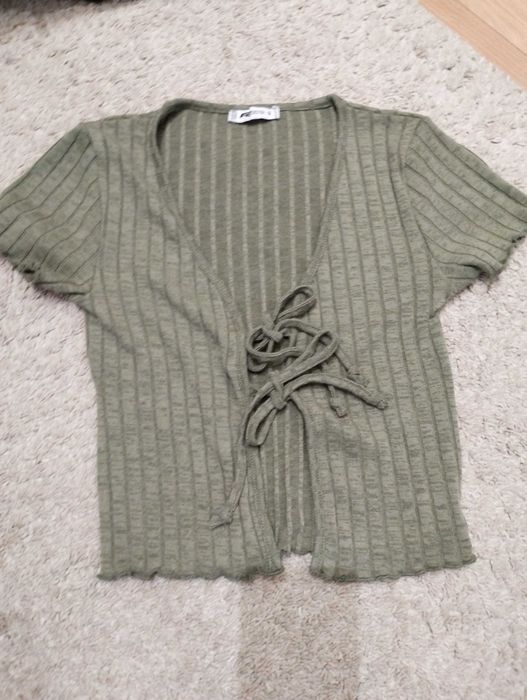 Sweterek wiązany / bolerko rozmiar S New Yorker