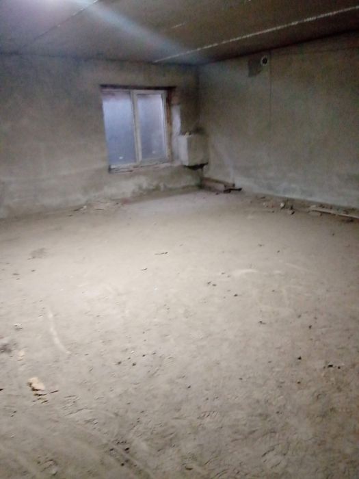 Нерухомість -підвальне приміщення