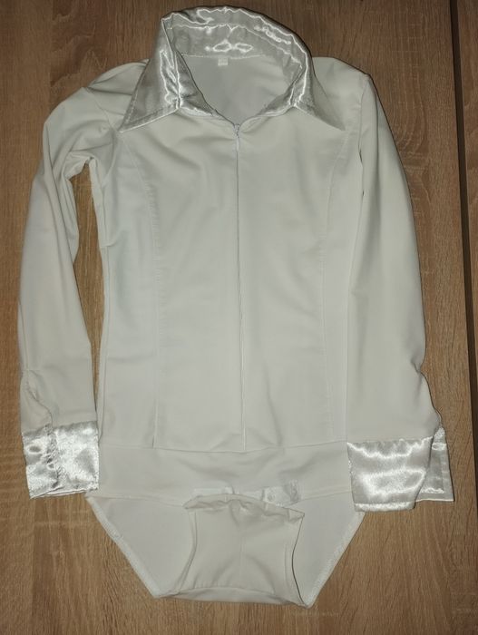 Одяг для бальних танців, бальні танці, комбідрес, сорочка