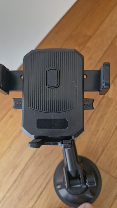 Suporte de smartphone para prender em local do copo ou cinzeiro auto