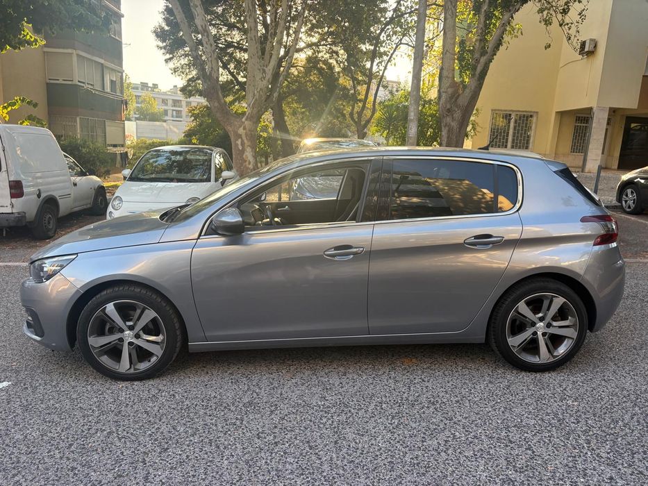 Peugeot 308 1.5 BlueHDI Allure — photo 5
