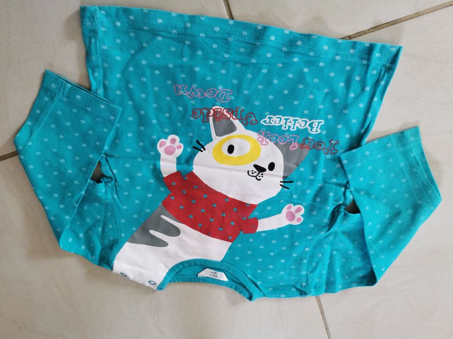 Bluzka dla dziewczynki r. 86