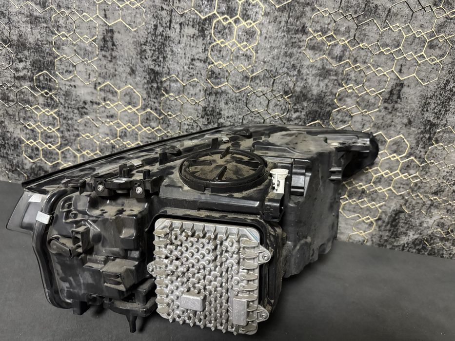 Права фара bmw g01 2019