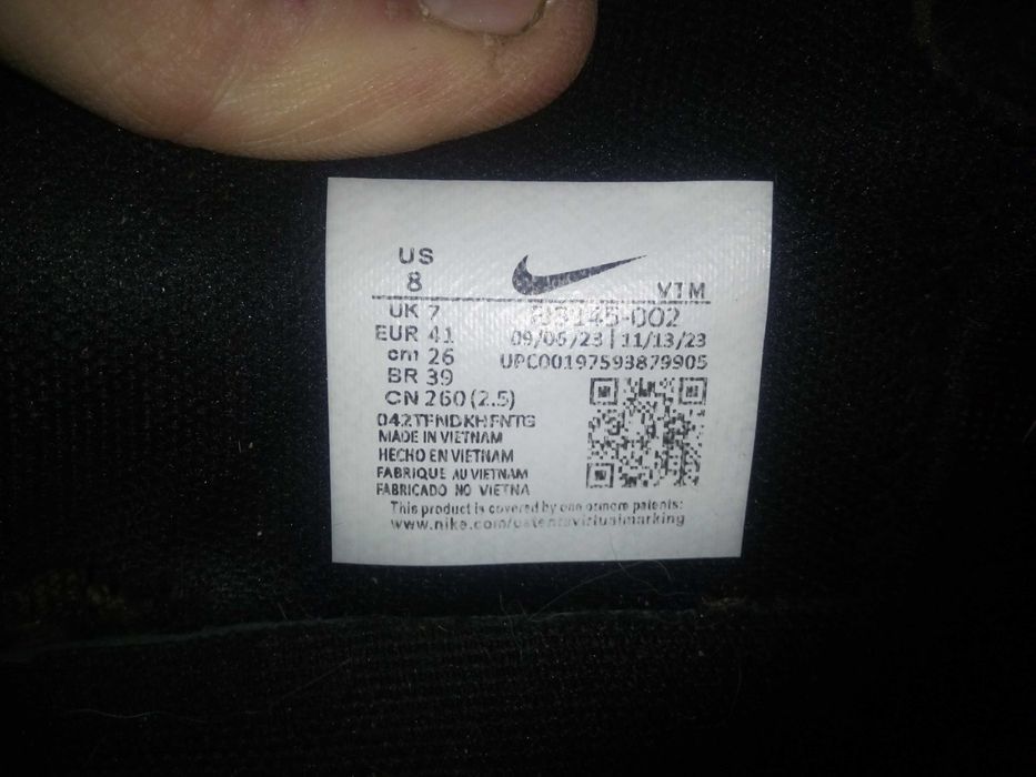 Кросовкі оригінальні,фірмові.Розміри41-42,43-44,45.