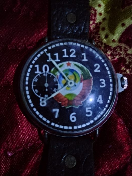 Продам наручний годинник