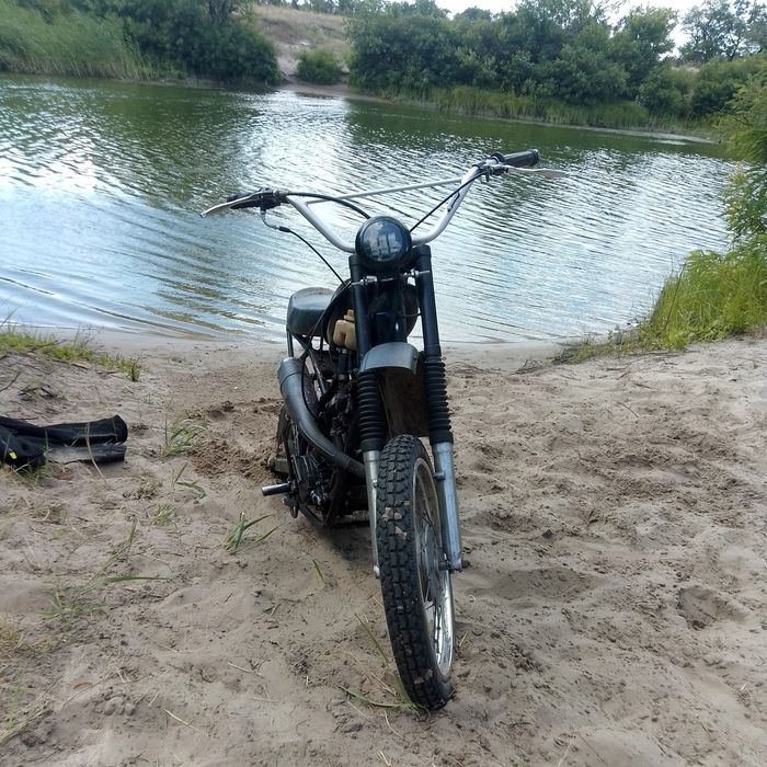 Продам или обменяю кастом с мотором от хонди