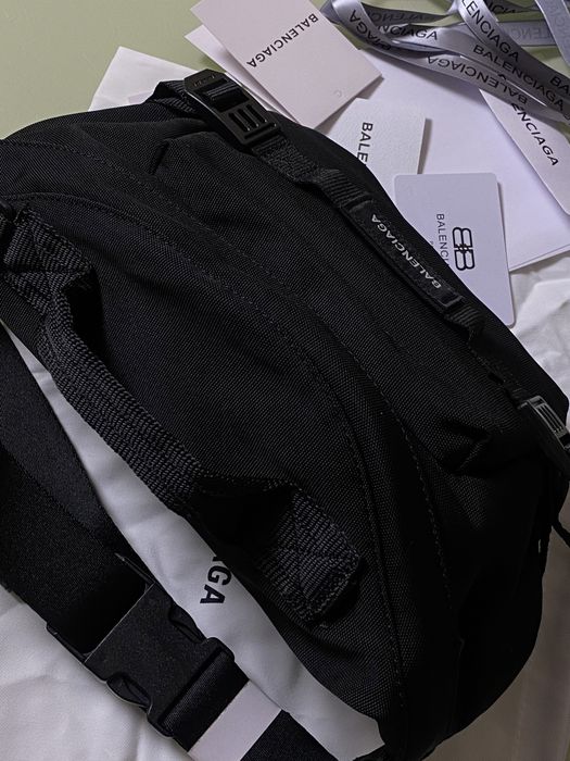 Balenciaga Army Large Beltpack In Black