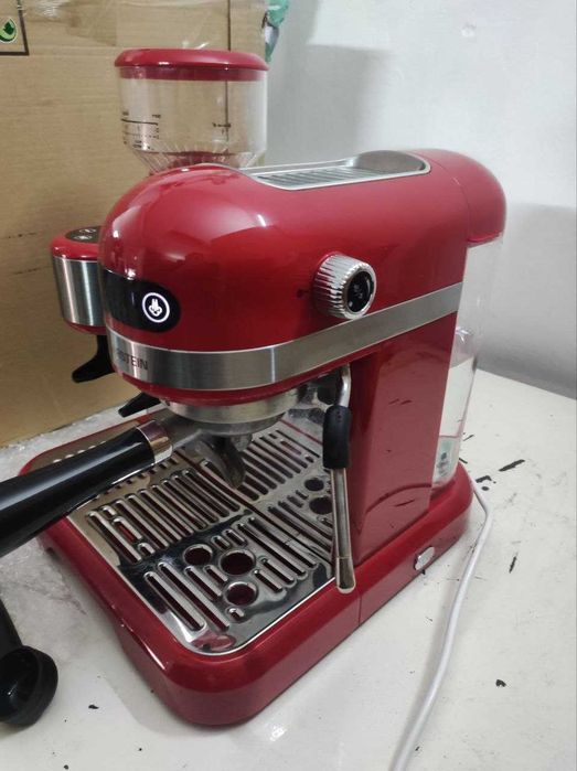 Кофеварка с кофемолкой ріжкова кавоварка Klarstein Bella Café 20 бар