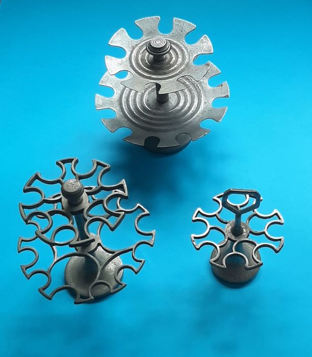 Conjunto de 5 raros suportes para carimbos em arte nova