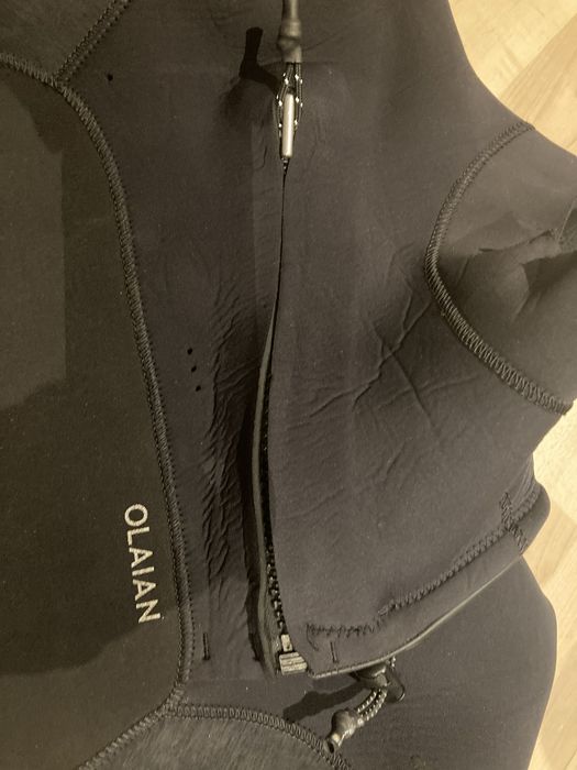 Fato Olaian 4-3mm em excelente estado