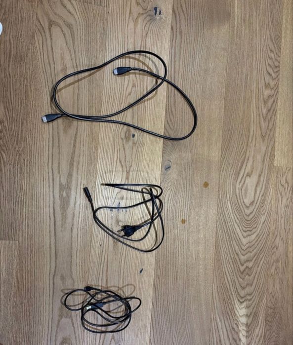 Konsola PlayStation 4 (PS4) 1TB | 2 Pady | Hitman + MW3