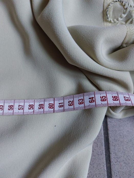 Komplet elegancki damski z ozdobnymi materiałem oliwkowym żakiet bluzk