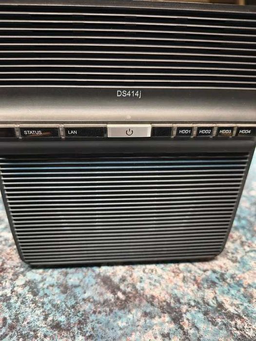 Synology DS414j serwer NAS 4 dyski - 100% sprawny, 8TB